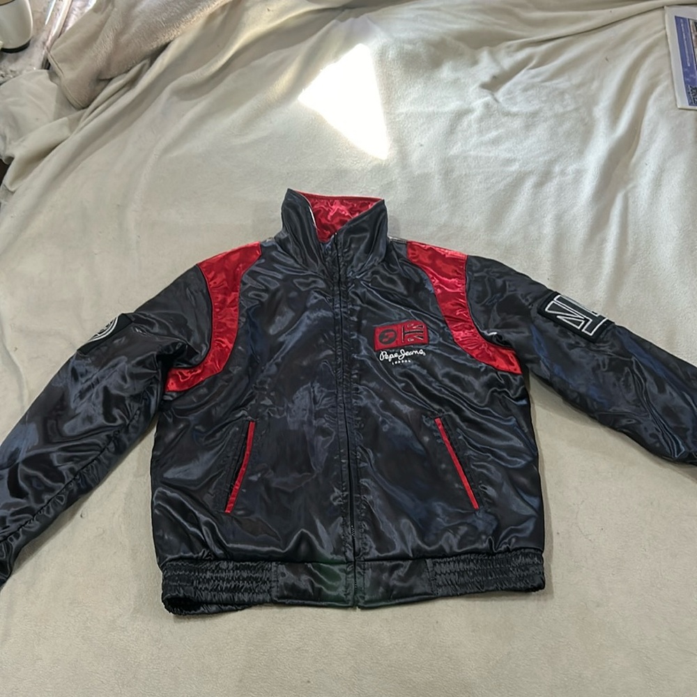 Vintage 1990s Reversible Pepe Jeans Jacket Size M. Red, White & Charcoal Gray. - Picture 2 of 16